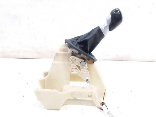 Used Gear lever KIA SPORTAGE III (SL) 1.7 CRDi (116 hp) 7433144