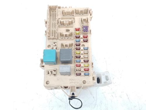 Used Fuse box Fuse box TOYOTA COROLLA Verso (ZER_, ZZE12_, R1_) 2.2 D-4D (AUR10_, AUR10R) (136 hp) 4714933 4714933