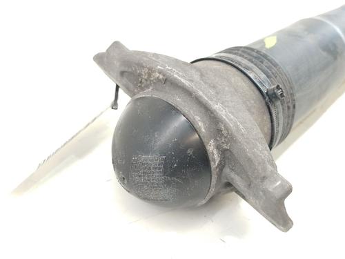 Left rear shock absorber VW PASSAT B8 (3G2, CB2) 1.4 TSI | BP32451305M18 - Image 2