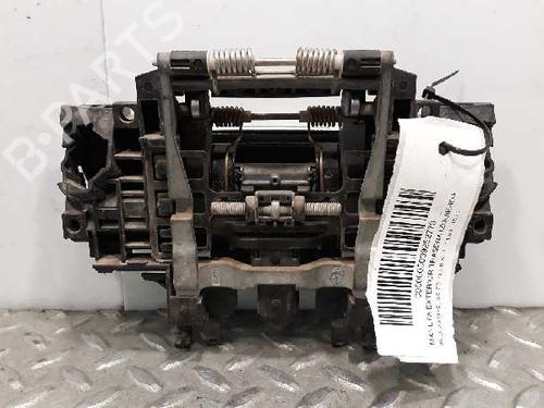 Venstre bak utvendig håndtak AUDI A8 D3 (4E2, 4E8) 3.0 TDI quattro | BP7232705C130 