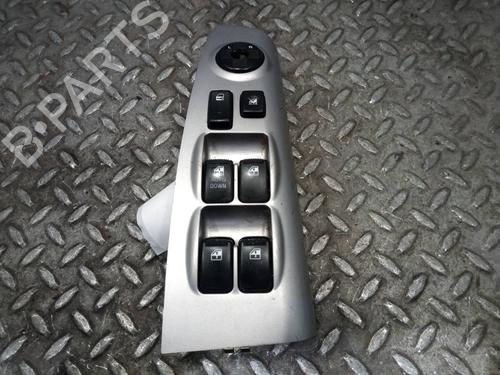 Left front window switch KIA SPORTAGE II (JE_, KM_)  | BP16884825I27 