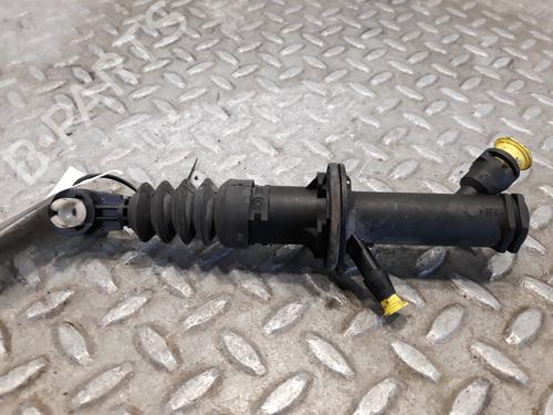 Used Clutch slave cylinder RENAULT CLIO III Grandtour (KR0/1_) 1.5 dCi (KR0F) (86 hp) 14236390