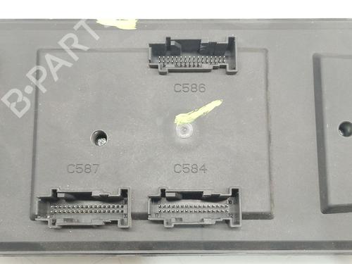 Fuse box LAND ROVER DISCOVERY SPORT (L550) 2.0 D | BP32264548E1