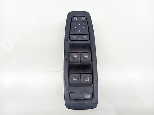 Comutador vidro frente esquerdo Comutador vidro frente esquerdo RENAULT MEGANE III Hatchback (BZ0/1_, B3_) 1.5 dCi (BZ09, BZ0D, BZ1W, BZ29, BZ14) (110 hp) 36034046 36034046