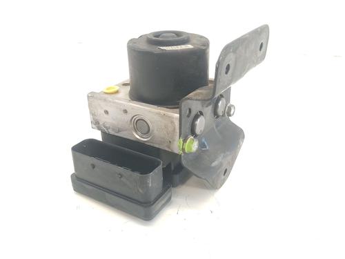 Used ABS pump TOYOTA YARIS (_P13_) 1.4 D (NLP130_, NLP130) (90 hp) 27596787