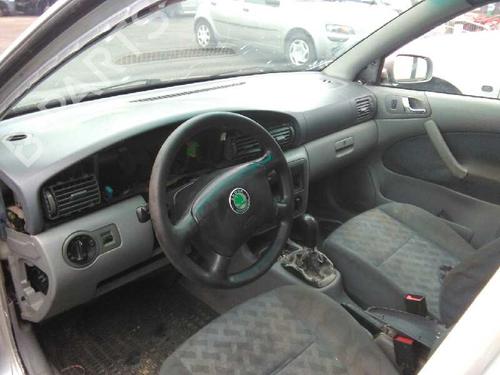 Right headlight SKODA OCTAVIA I (1U2) 1.9 TDI | BP3077261C29 