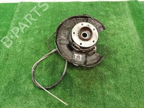 Fusee links achter BMW 1 (E87) 116 d (116 hp) 17720720