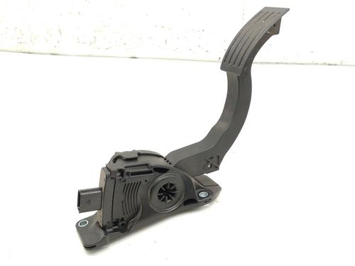 Used Pedal Pedal VOLVO V40 Cross Country (526) D2 (120 hp) 36304077 36304077