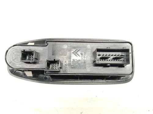 Left front window switch PEUGEOT 2008 II (UD_, US_, UY_, UJ_, UR_, UC_) 1.2 PureTech 130 (USHNS, URHNS) | BP29638251I27 