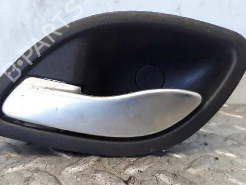 Used Rear left interior door handle RENAULT VEL SATIS (BJ0_) [2002-2025]  3221381