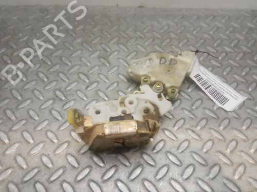 Used Front right lock NISSAN TERRANO II (R20) 2.7 TDi 4WD (125 hp) 11253646