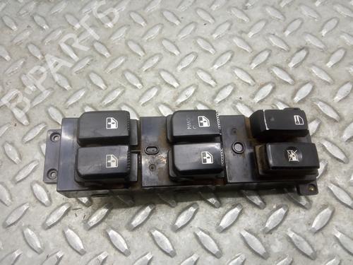 Used Left front window switch HYUNDAI SANTA FÉ II (CM) [2005-2015]  9171158