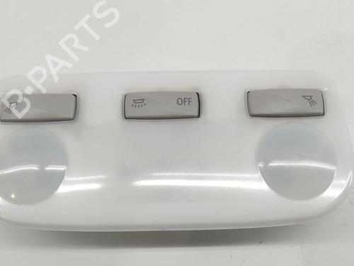 interior-roof-light-renault-megane-iii-hatchback-bz01_-b3_-2008-33294196 main image