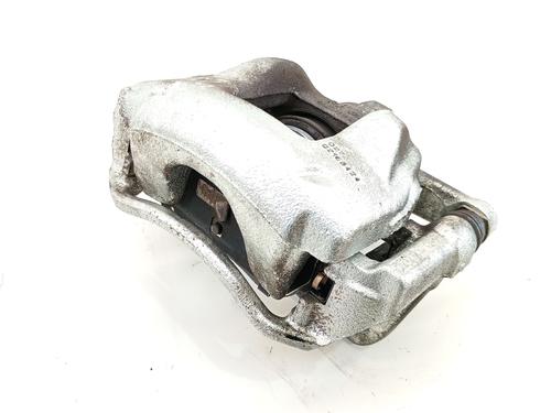 Used Left front brake caliper Left front brake caliper TOYOTA AURIS (_E15_) 1.8 Hybrid (ZWE150_, ZWE150R) (136 hp) 36431906 36431906