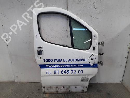Used Right front door OPEL VIVARO A Van (X83) [2001-2015]  15489024