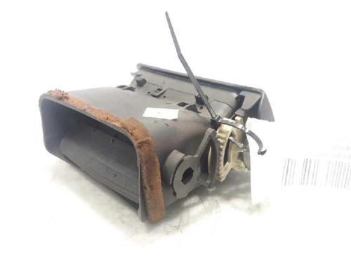 Air vent TOYOTA COROLLA (_E12_) 2.0 D-4D (CDE120R, CDE120L_) | BP11672522I21 