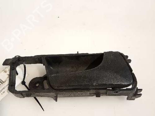 Used Front right interior door handle DAEWOO NUBIRA Saloon (J100) [1997-2026]  3221754