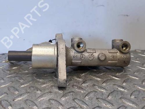 Used Brake master cylinder PEUGEOT 607 (9D, 9U) [2000-2025]  5807569