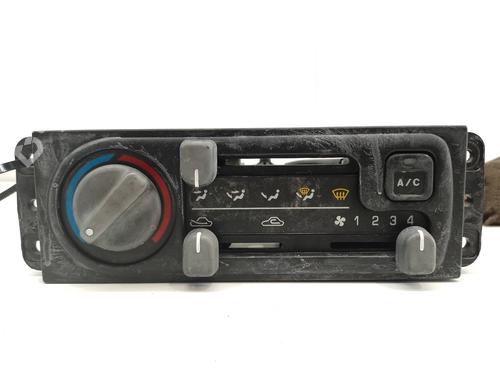Used Climate control KIA SPORTAGE SUV (K00) 2.0 TD 4WD (83 hp) 18604270