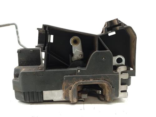 Bakluke lås NISSAN PRIMASTAR Van (X83)  | BP29828696C101