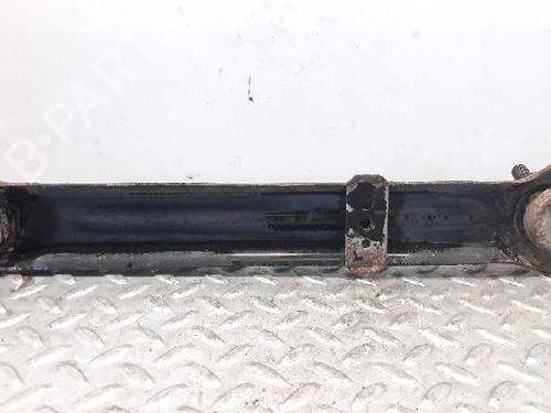 Used Right rear suspension arm MITSUBISHI PAJERO III (V7_W, V6_W) 3.2 Di-D (V68W, V78W) (165 hp) 6088113