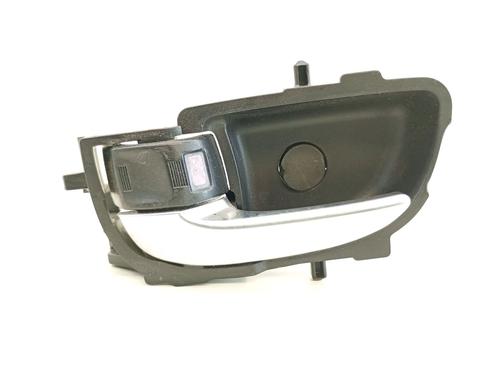Used Front left interior door handle Front left interior door handle 37467633 37467633