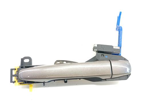 rear-left-exterior-door-handle-toyota-verso-_r2_-2009-2010-2011-2012-2013-2014-2015-2016-2017-2018-36161212 main image