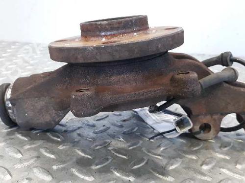 Used Right front steering knuckle PEUGEOT 307 (3A/C) 2.0 HDi 90 (90 hp) 5621633