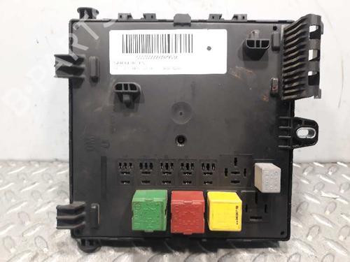 Used Fuse box OPEL VECTRA C GTS (Z02) 1.9 CDTI (F68) (150 hp) 3528875