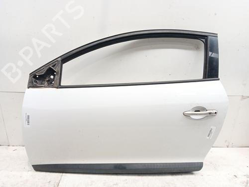 Used Left front door RENAULT MEGANE III Hatchback (BZ0/1_, B3_) 2.0 dCi (BZ0L) (160 hp) 31971857