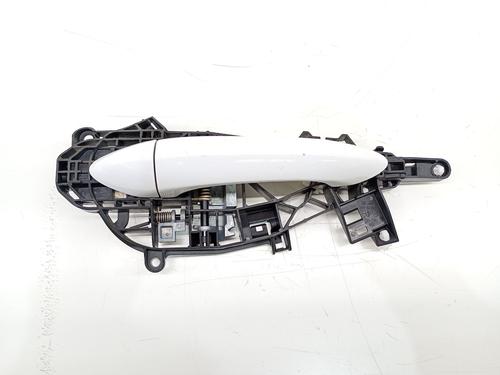 front-right-exterior-door-handle-opel-astra-k-b16-2015-2016-2017-2018-2019-2020-2021-2022-36165020 main image