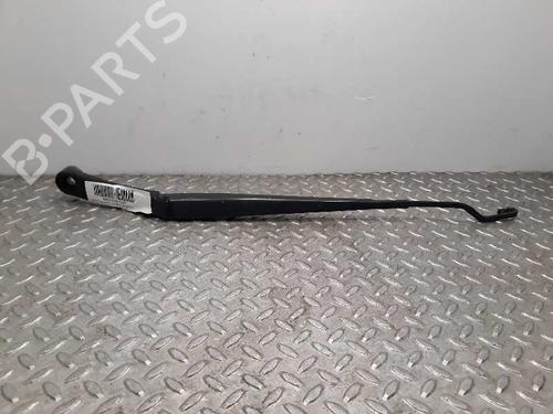 Used Front windshield wiper arm HYUNDAI ix35 (LM, EL, ELH) [2009-2016]  6996417
