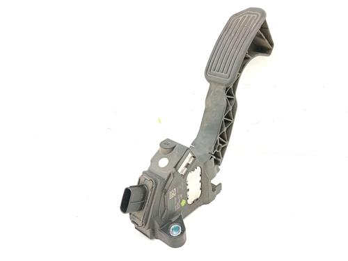 pedal-toyota-auris-_e15_-2006-2007-2008-2009-2010-2011-2012-2013-36431890 main image