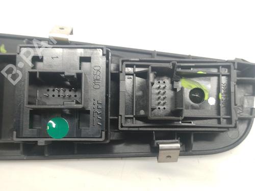 Left front window switch FIAT BRAVO II (198_) 1.4 (198AXA1B) | BP30129716I27