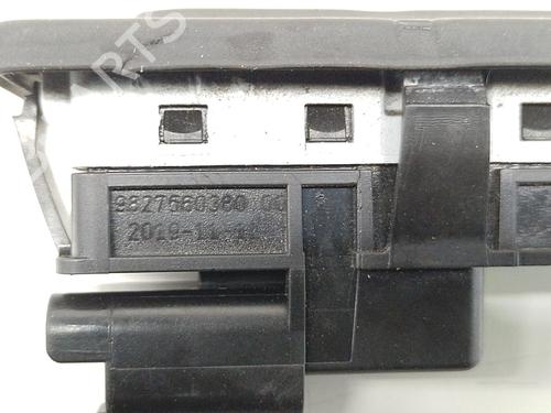 Switch CITROËN C4 CACTUS 1.2 THP 110 | BP28976053I30