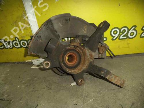 Used Left front steering knuckle HYUNDAI COUPE II (GK) 1.6 16V (105 hp) 3066706
