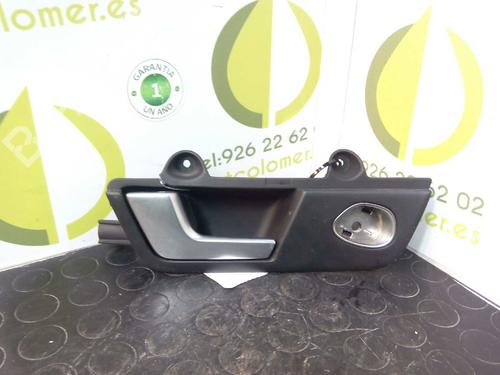 Used Front left interior door handle AUDI A4 B7 (8EC) 2.0 TDI (170 hp) 3221332