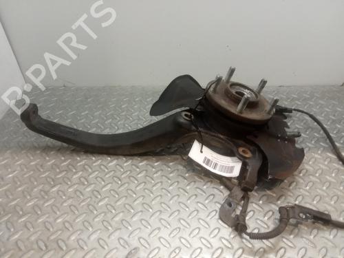 Used Right front steering knuckle HYUNDAI SONATA V (NF) 2.0 CRDi (140 hp) 10933835