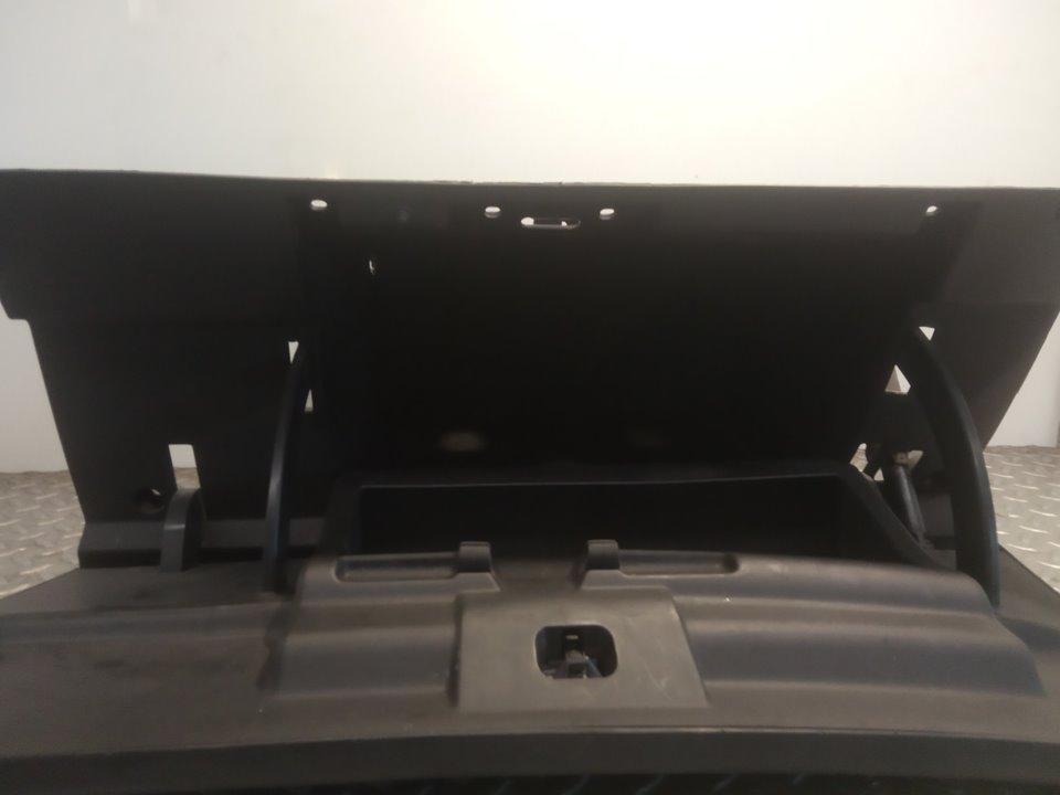 Glove box NISSAN QASHQAI / QASHQAI +2 I (J10, NJ10, JJ10E) 2.0 dCi