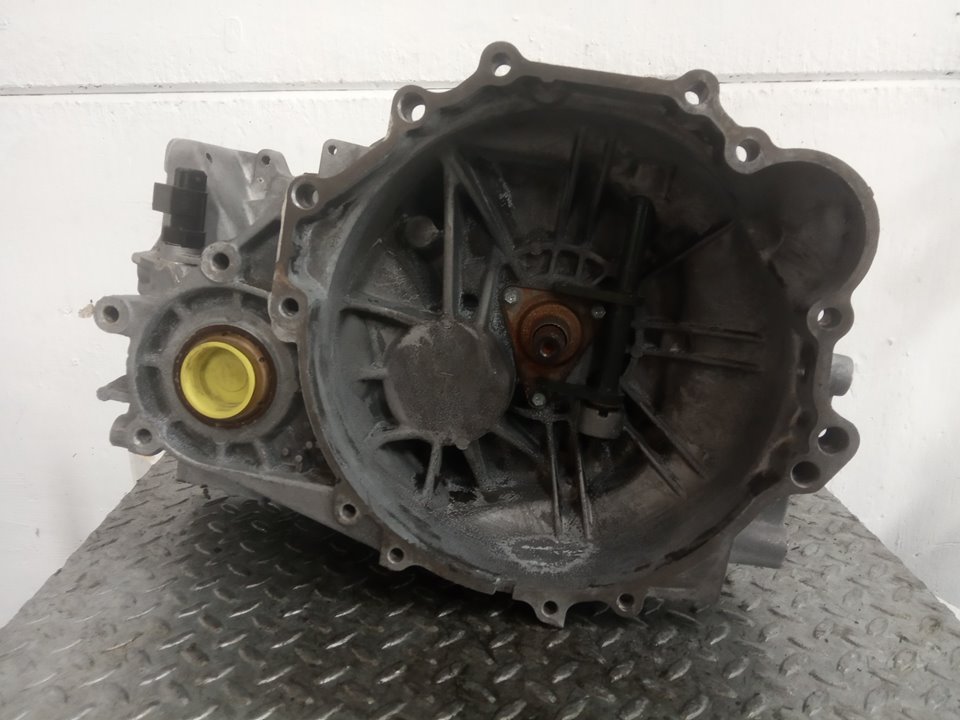 Manual gearbox KIA CERATO I Hatchback (LD) 2.0 CRDi 7158925 BParts
