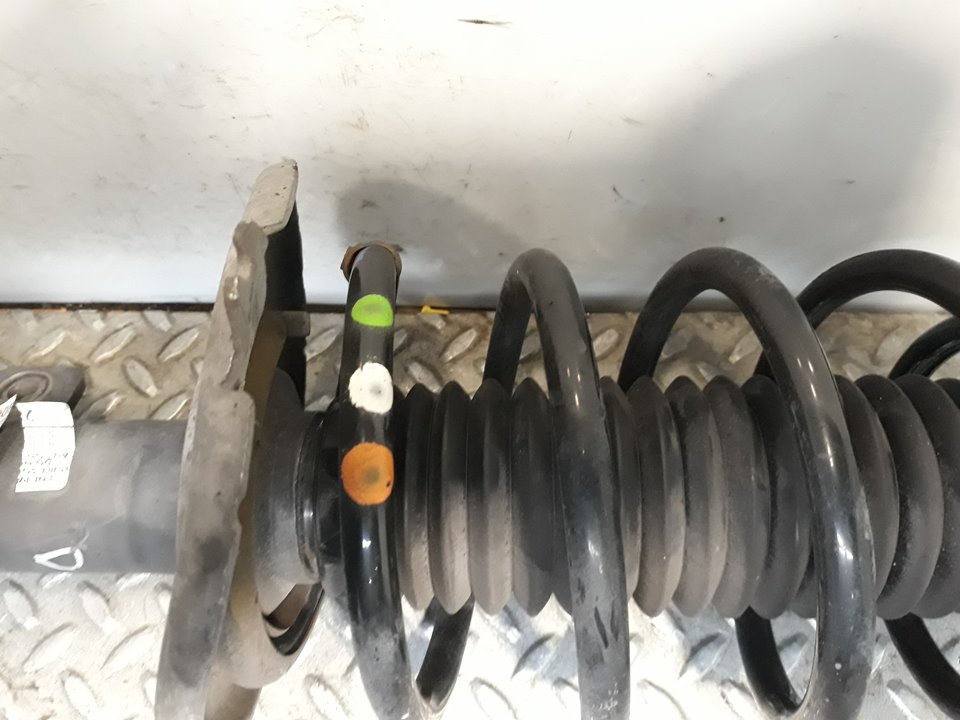 Right front shock absorber PEUGEOT 308 I (4A_, 4C_) 1.6 HDi 9047453 B