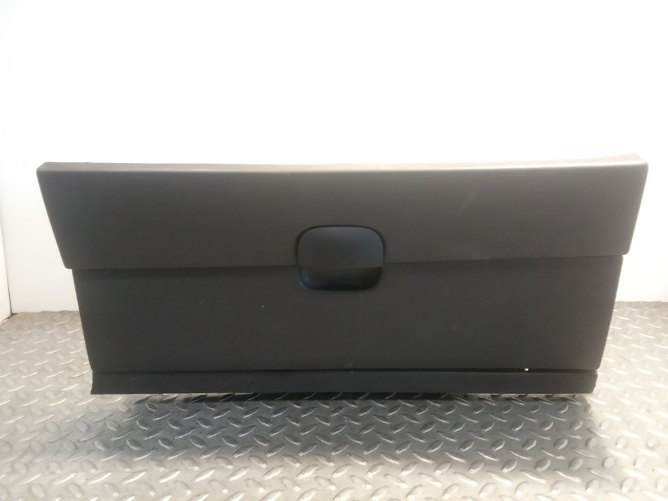 Glove box NISSAN QASHQAI / QASHQAI +2 I (J10, NJ10, JJ10E) 2.0 dCi