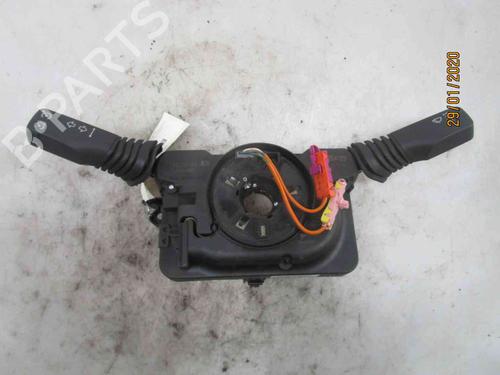 Used Headlight switch OPEL ZAFIRA / ZAFIRA FAMILY B (A05) 1.6 (M75) (105 hp) 19717792