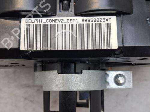 Headlight switch PEUGEOT 308 CC (4B_) 2.0 HDi | BP38713052I24  - Image 9