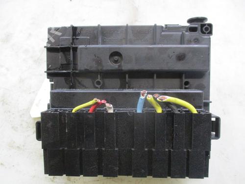 Fuse box PEUGEOT 308 CC (4B_) 2.0 HDi (4BRHRH, 4BRHRJ) | BP33058194E1 - Image 6