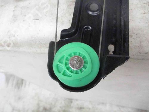 Front left window mechanism BMW 1 (E87) 120 d | BP26624301C22