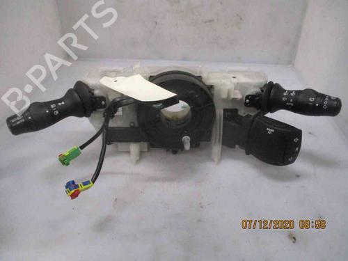 Used Headlight switch RENAULT LAGUNA III (BT0/1) 2.0 dCi (BT01, BT08, BT09, BT0E, BT0K, BT12, BT1C, BT1D,... (150 hp) 19736715
