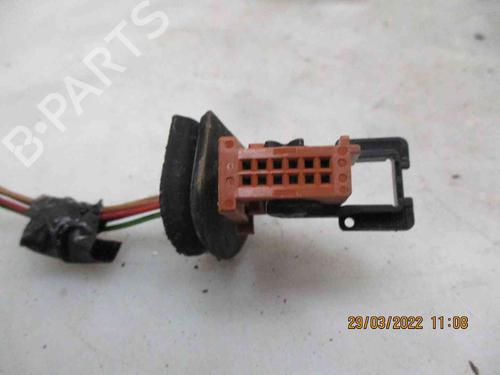 Left mirror PEUGEOT 407 (6D_) 2.0 HDi 135 (6DRHRH, 6DRHRE, 6DRHRG, 6DRHRJ) | BP24008764C26 