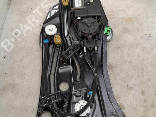 Rudehejsemekanisme Højre bagtil Rudehejsemekanisme Højre bagtil PEUGEOT 308 CC (4B_) 2.0 HDi (4BRHRH, 4BRHRJ) (136 hp) 35969175 35969175