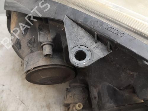 Right headlight RENAULT CLIO III (BR0/1, CR0/1) | BP30521227C29